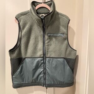 Green Color Block Fleece Vest